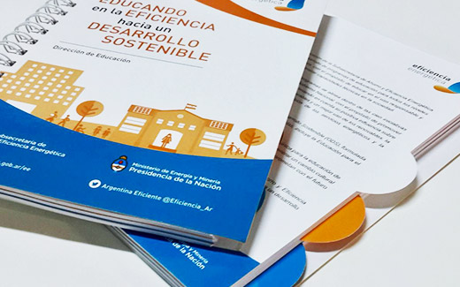 Caratulas de cuadernos personalizadas. Tomasco Multigráfica